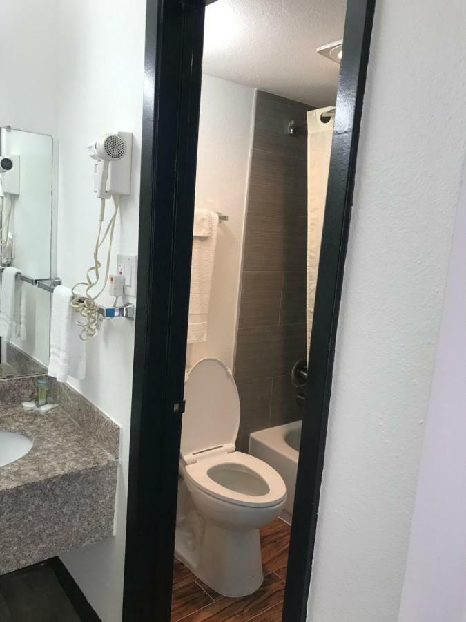 Americas Best Value Inn Bowie Kültér fotó